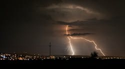 Forked Lightning Dreamstime Xxl 132953138