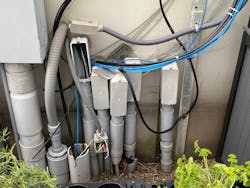 installation with missing covers from the junction box and PVC conduit body